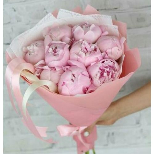 Букет из 9 Пионов арт. 7353