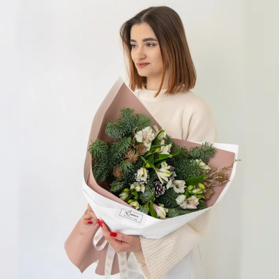 Букет из нобилиса и альстромерии "Первый снег" N 90873